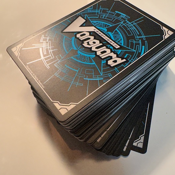 VANGAURD x50 Card Lot Random pull Rares Included - Picture 4 of 5